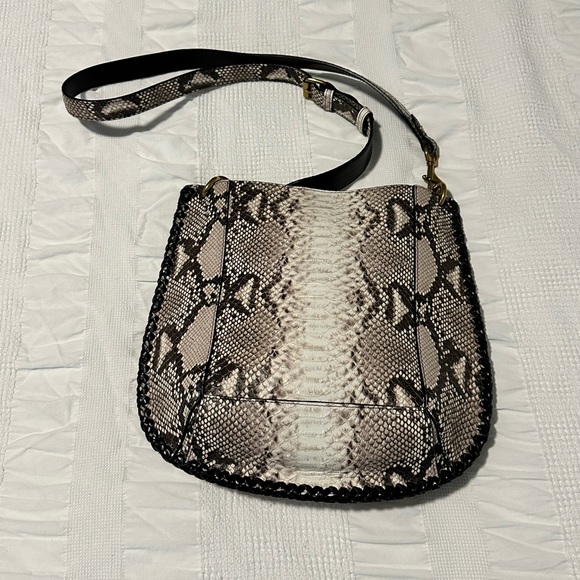 Isabel Marant embossed leather cross body bag - Picture 3 of 8